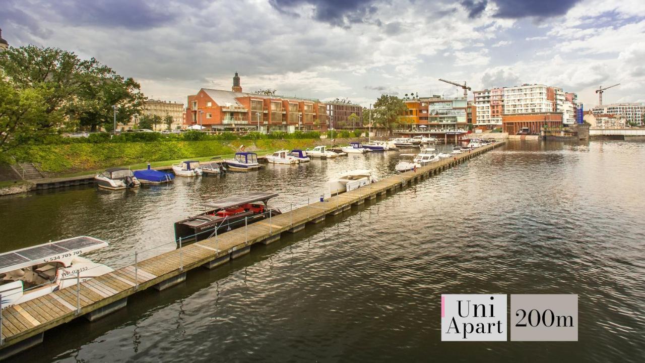 Uniapart Wrocław Eksteriør billede